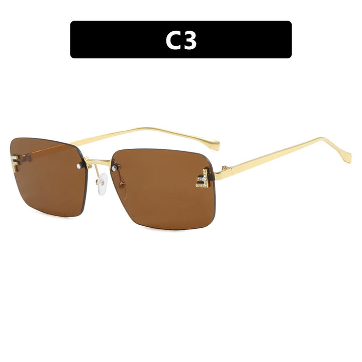 Dame kvadratisk solbrille med elegant gullramme og stilige linser Luvikno
