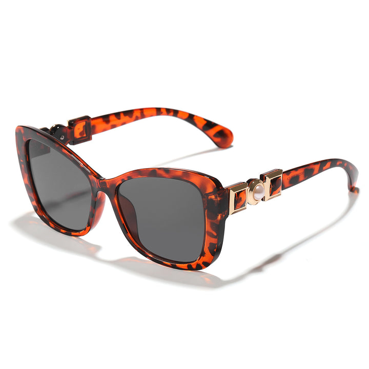 Dame Cat-Eye solbriller med elegant metallisk dekorasjon Luvikno