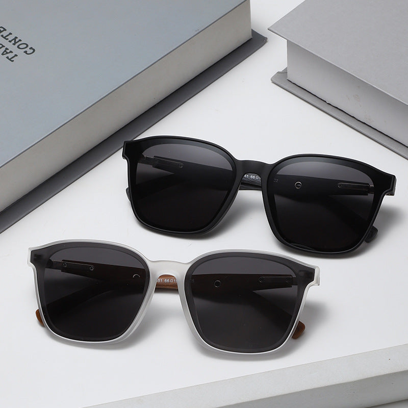 Dame stilige oversized solbriller med treakenter Luvikno