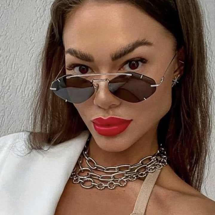 Dame geometrisk solbrille med ultralett metallramme Luvikno