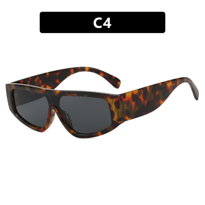 Damen moteriktig sports solbrille med innovativt design og bred ramme Luvikno