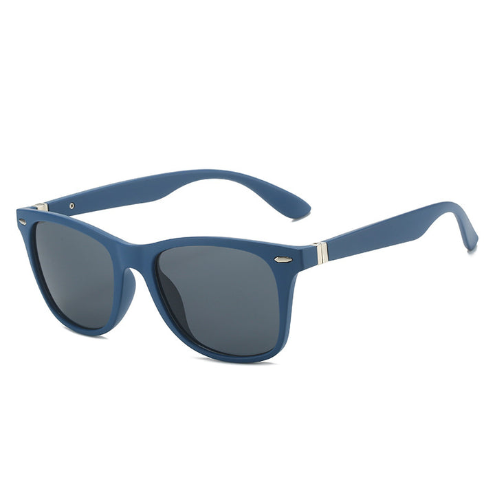 Dame moteriktig solbrille med beskyttende UV-beskyttelse og trendy design Luvikno