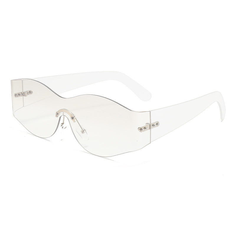 Dame modische solbriller i futuristisk look Luvikno