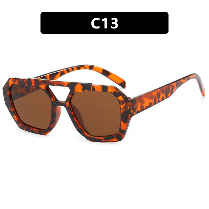 Dame geometrisk solbrille med luksuriøst design Luvikno