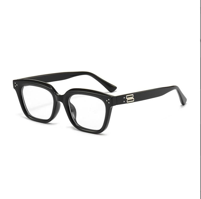Dame moteriktig oversized solbrille med robust plastikkramme Luvikno