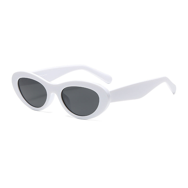 Dame moteriktig solbrille i elegant cat-eye stil Luvikno