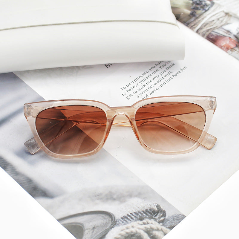 Damer geometrisk designer solbrille i moderne stil Luvikno