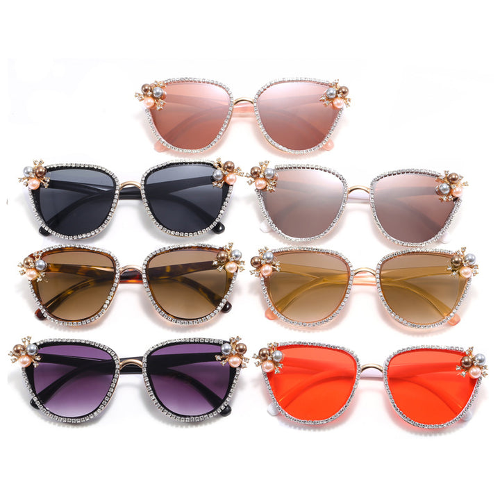 Dame glamorøs solbrille med perle- og krystaldekorasjon Luvikno