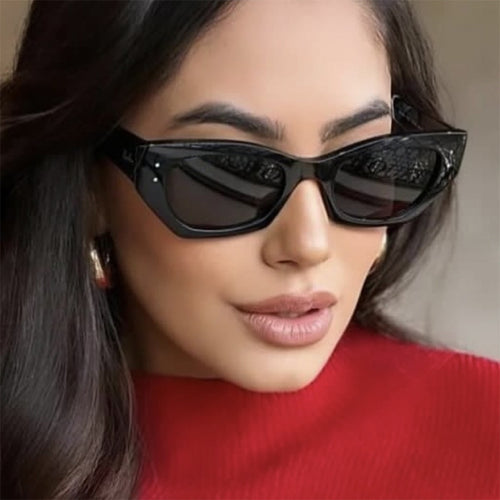Damer trendy Cat-Eye solbriller med elegant plastinnfatning Luvikno