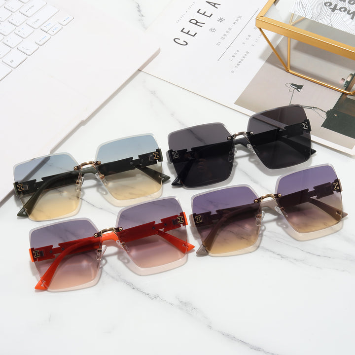 Dame oversized firkantet solbrille med stilige aksenter Luvikno