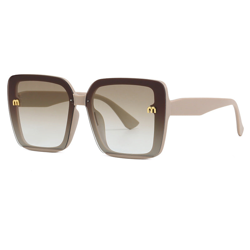 Dame oversized kvadratisk solbrille med elegant ramme Luvikno