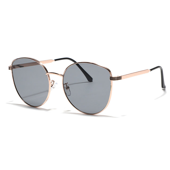 Dame geometrisk solbrille med smal metallramme Luvikno