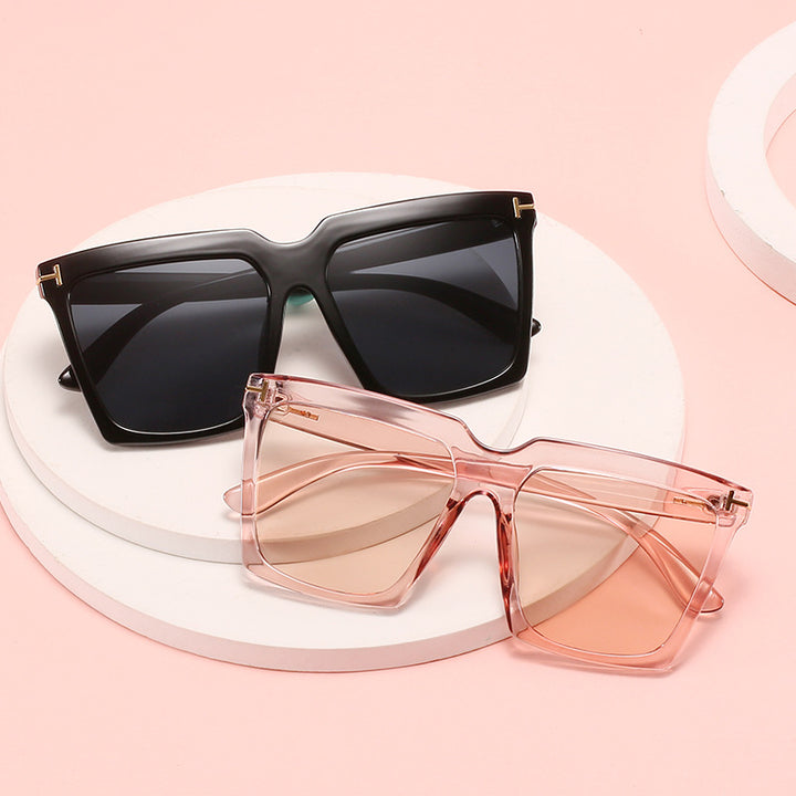 Dame oversized firkantet solbrille med luksuriøse aksenter Luvikno