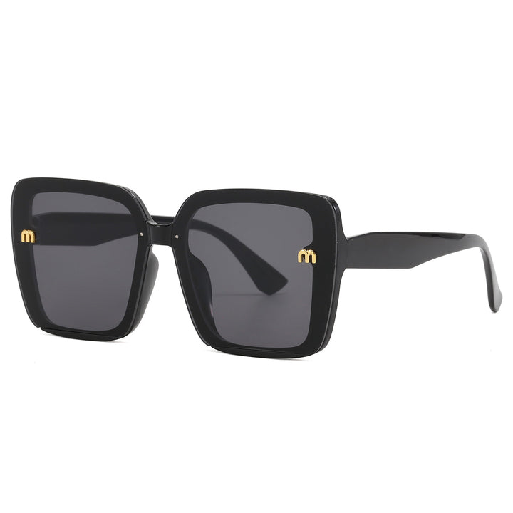 Dame kvadratisk solbrille med elegant ramme Luvikno