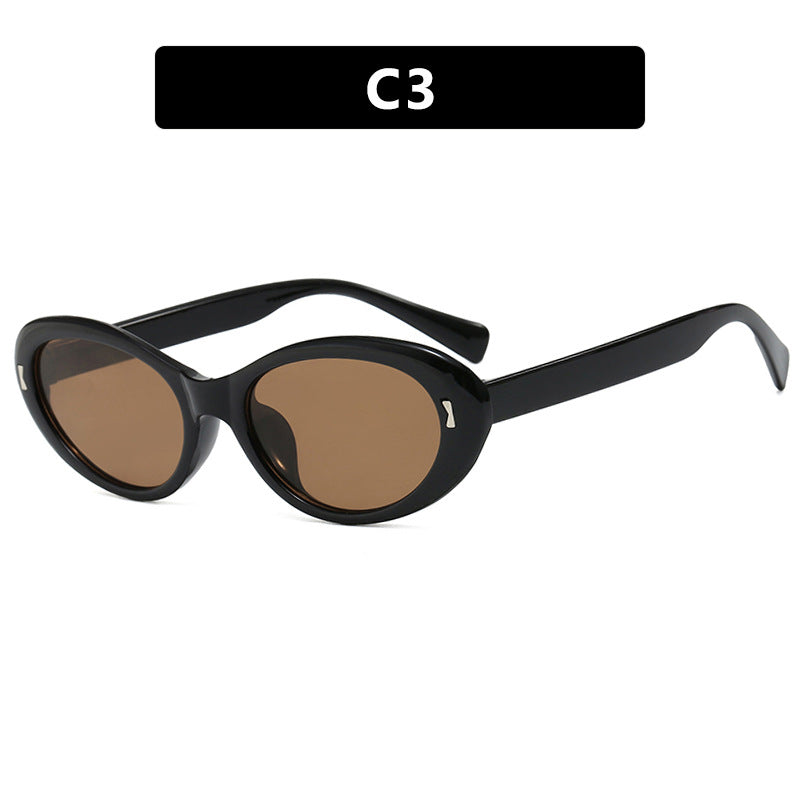 Dame Cat-Eye solbriller med beskyttende UV-filter og stilfull ramme Luvikno
