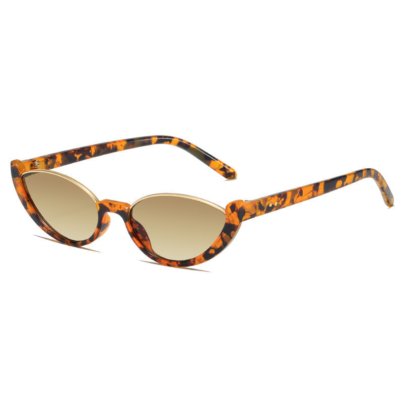 Dame Cat-Eye solbriller med diskret ramme og polarisert glass Luvikno