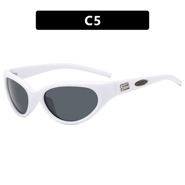 Damer ekstravagant solbrille med buet design Luvikno