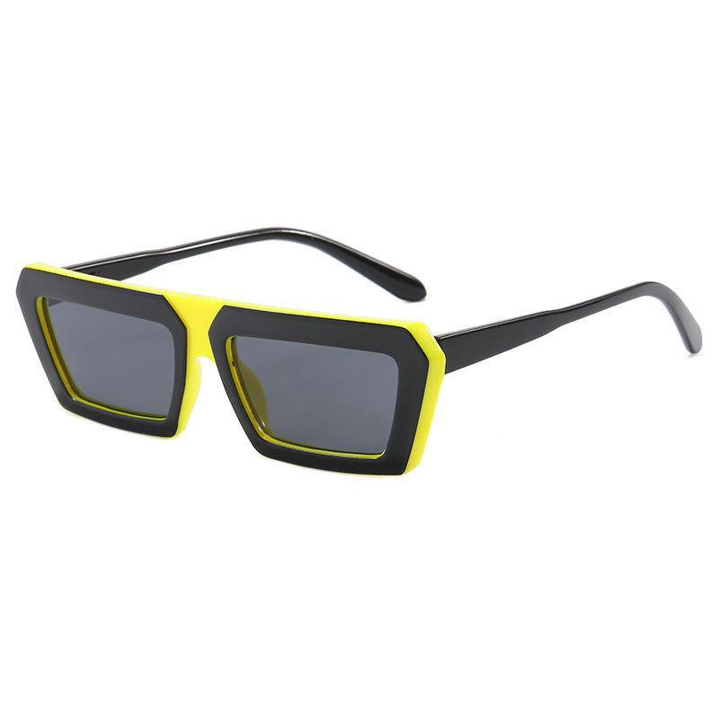 Dame geometrisk solbrille i trendy design Luvikno