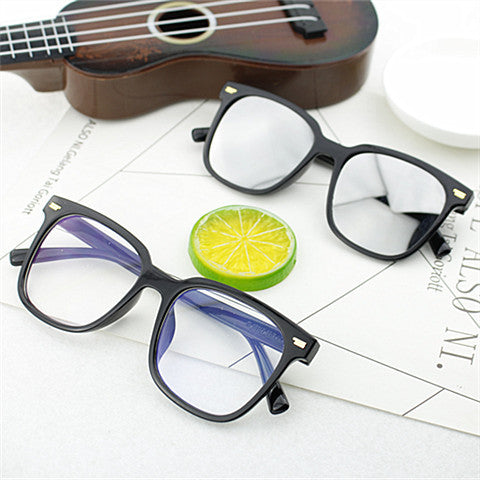 Dame moteriktig oversized solbrille med firkantet ramme og UV-beskyttelse Luvikno