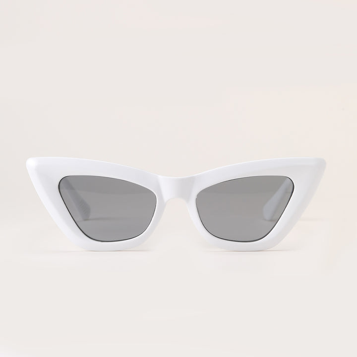 Dame Cat-Eye solbriller med moderne og elegant design Luvikno