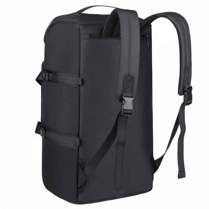 Men's sporty and spacious travel bag Luvikno