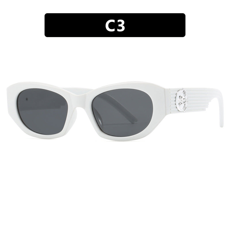 Dame moter Cat-Eye solbrille med markant design og luksuriøse detaljer Luvikno