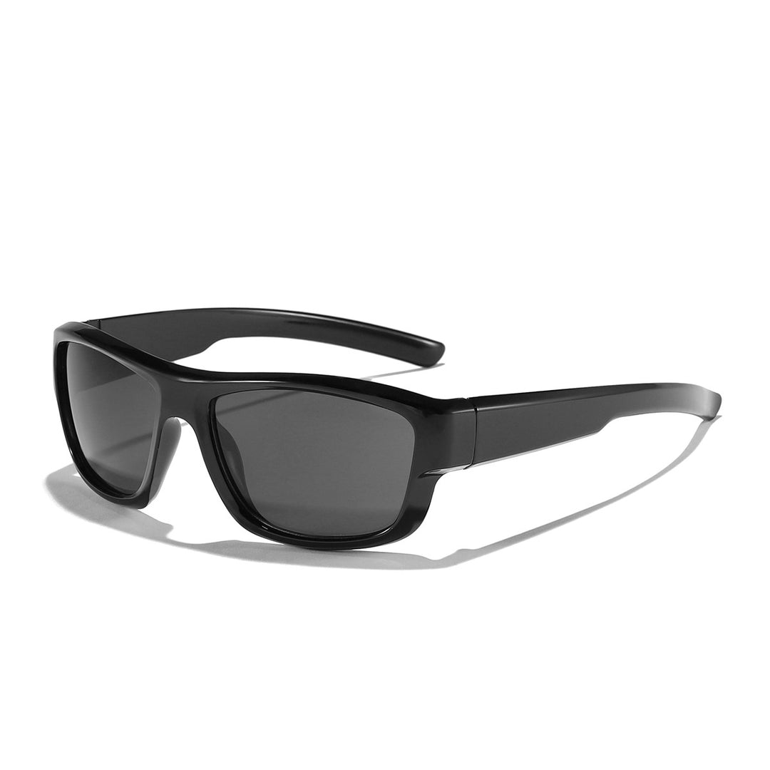 Dame Sporty solbrille med robust ramme og polariserte linser Luvikno