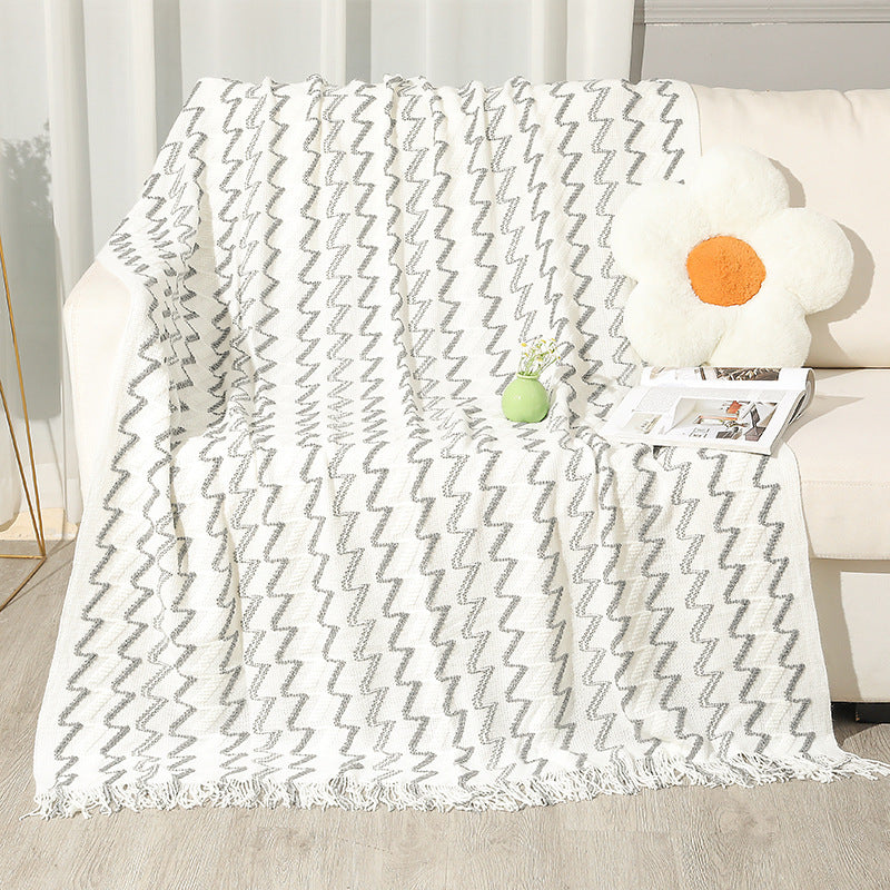 Kvinnens dekorative zigzag strikket teppe Luvikno