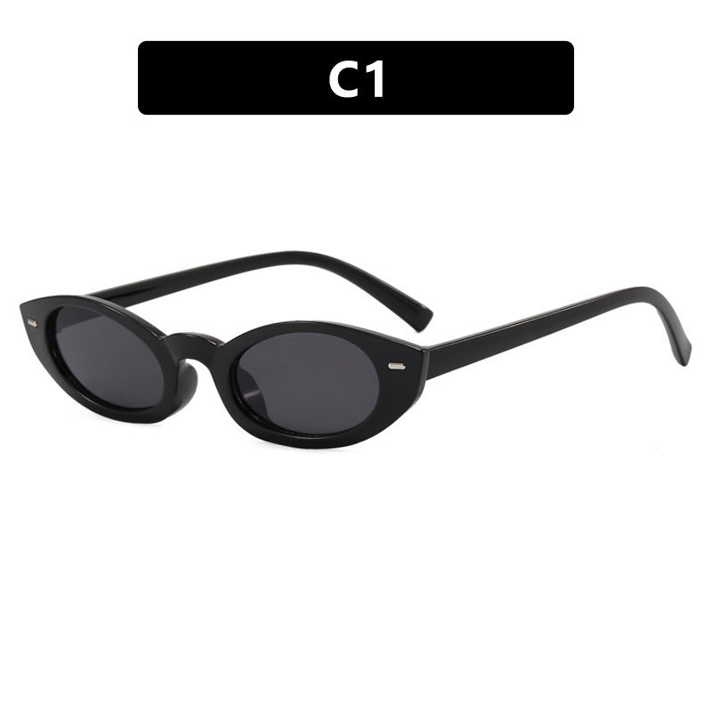 Dame Cat-Eye solbriller med moderne gjennomsiktig ramme Luvikno