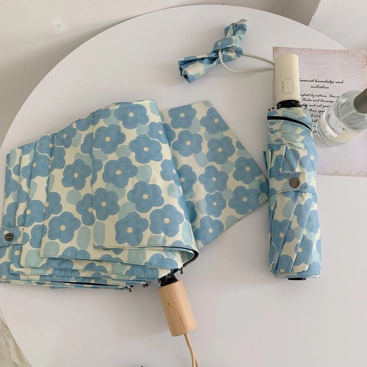 Damen Sammenleggbart paraply med blomsterdesign Luvikno