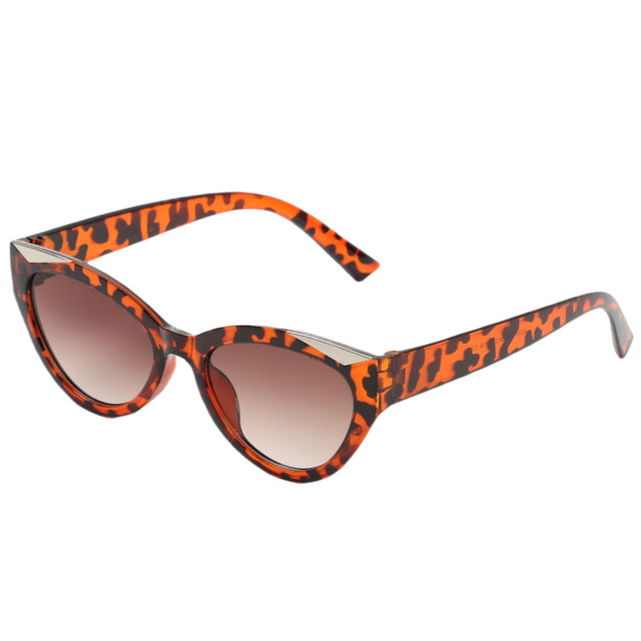 Dame elegant Cat-Eye solbriller med luksuriøse detaljer Luvikno