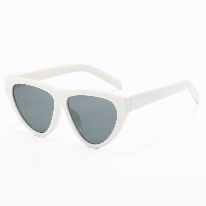 Dame futuristisk Cat-Eye solbrille med høykvalitets plastikkramme Luvikno