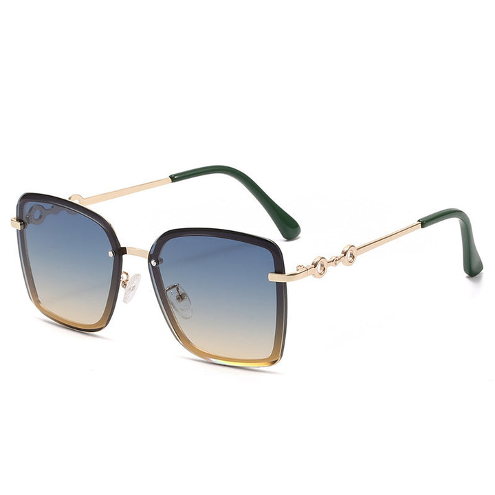 Dame kvadratisk solbrille med speilglass og elegant detalj Luvikno