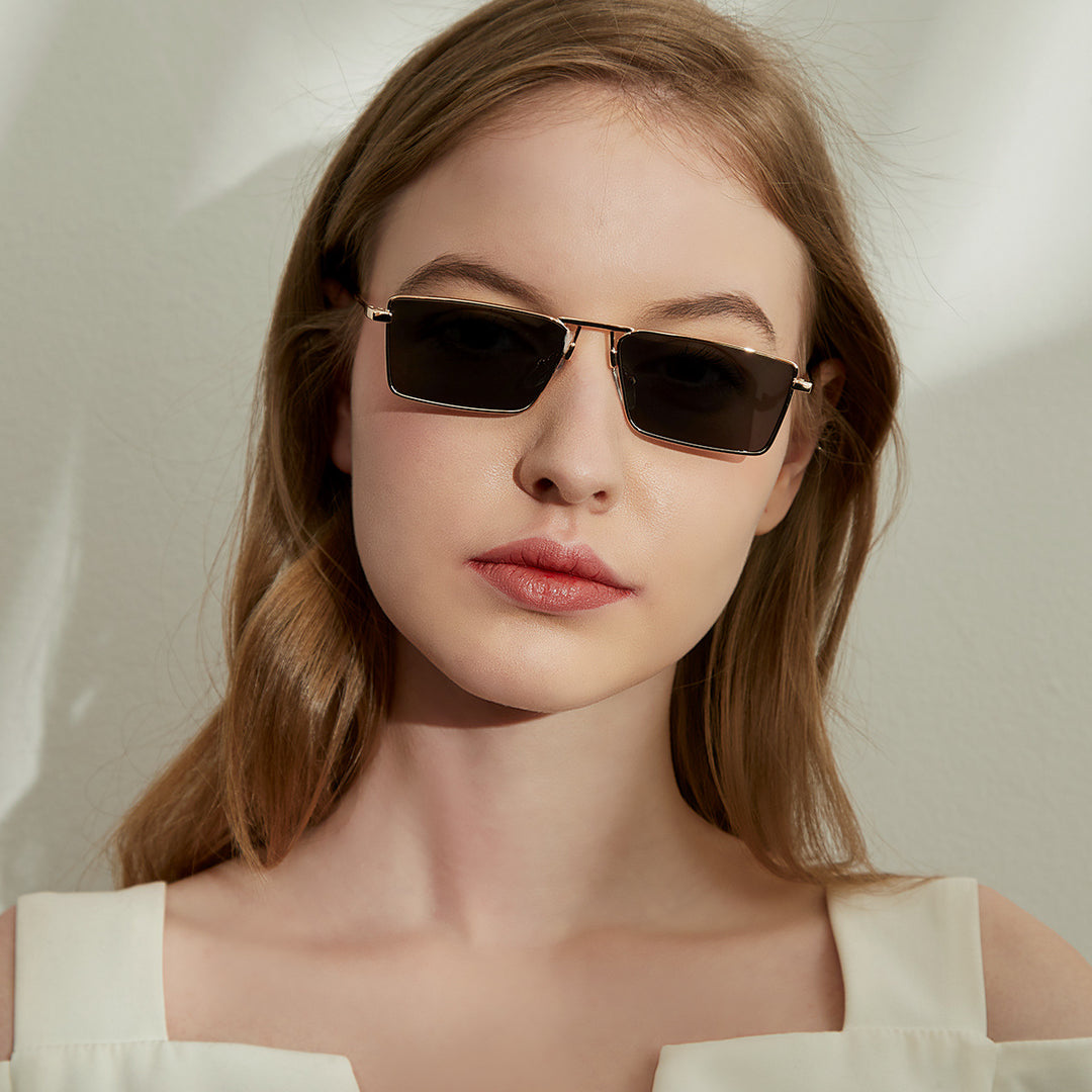 Dame elegant firkantet solbrille med smal metallramme og UV-beskyttelse Luvikno