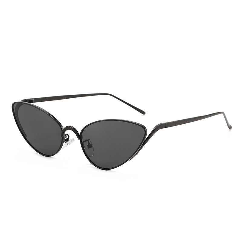 Dame Cat-Eye solbriller i elegant design Luvikno