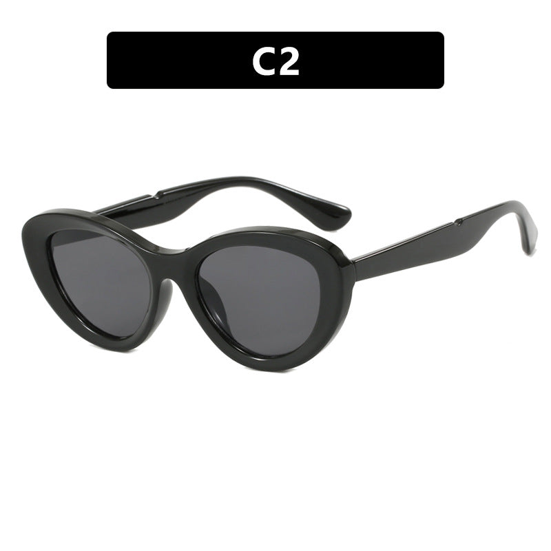 Dame Cat-Eye solbriller med stilfull plastramme og polariserte glass Luvikno