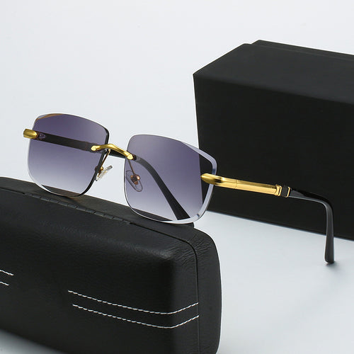 Dame kvadratisk solbrille med stilige plast- og metalldetaljer Luvikno