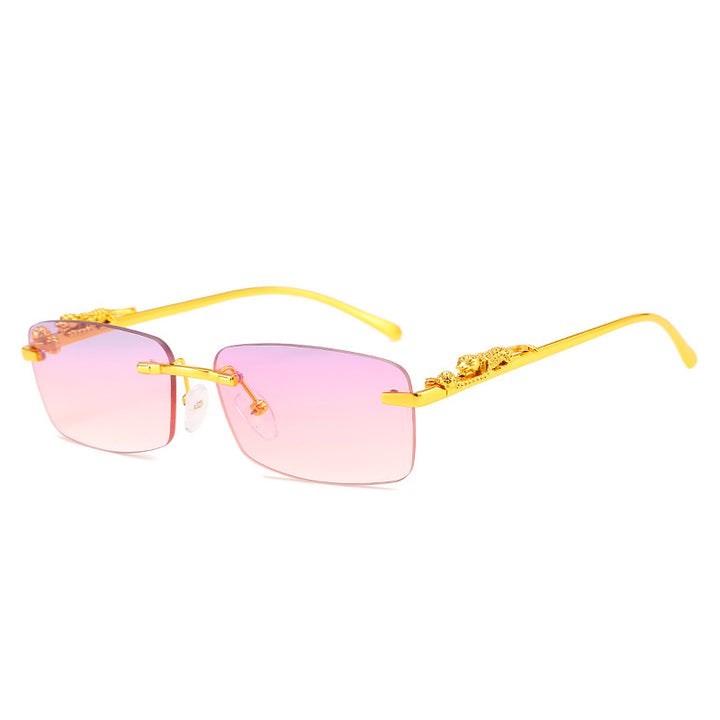 Dame moteriktig solbrille med kunstneriske utsmykninger Luvikno