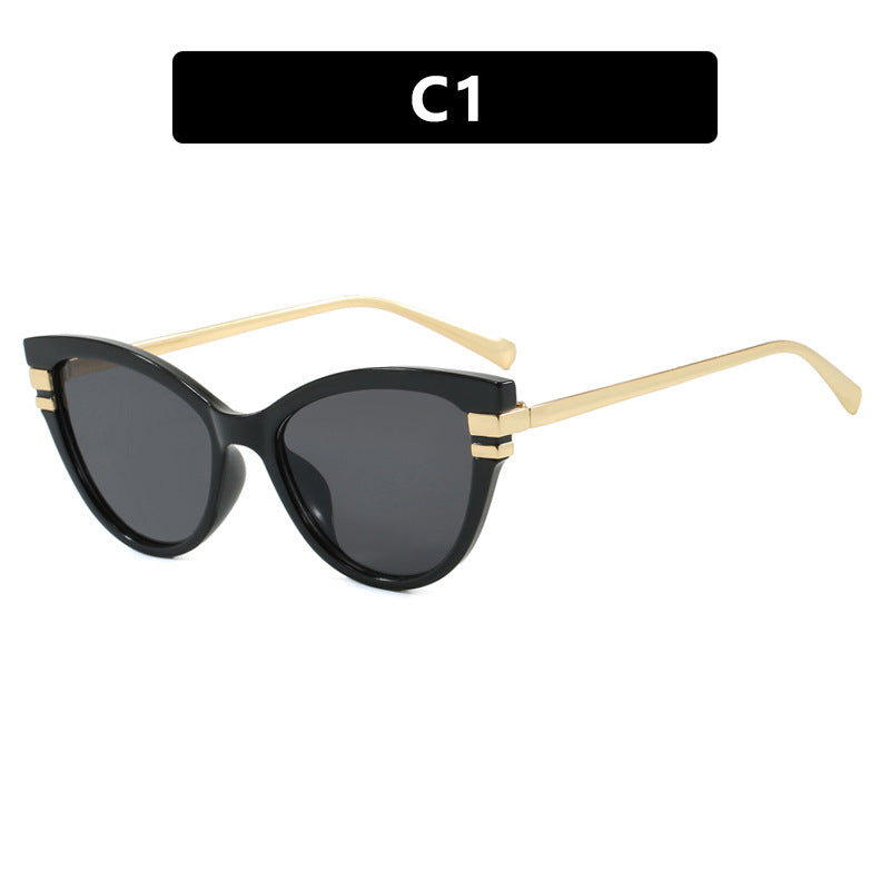 Damer Cat-Eye solbrille med elegante metallakenter Luvikno