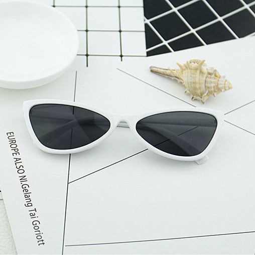 Damer geometrisk designer solbrille i moderne stil Luvikno
