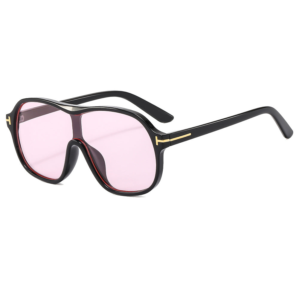 Dame moteriktig oversized solbrille med innovativt design Luvikno