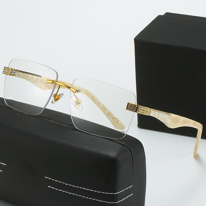 Dame fashion solbriller i elegant kvadratisk design Luvikno