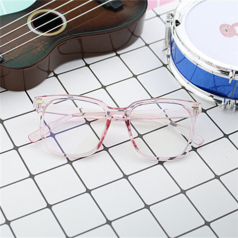 Dame moteriktig oversized solbrille med firkantet ramme og UV-beskyttelse Luvikno