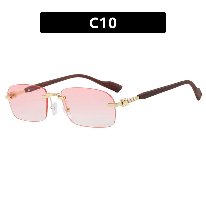 Dame solbrille med elegant metallramme og stilige tre detaljer Luvikno