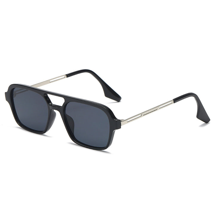 Dame trendy kvadratiske solbriller med transparent ramme og myke linser Luvikno