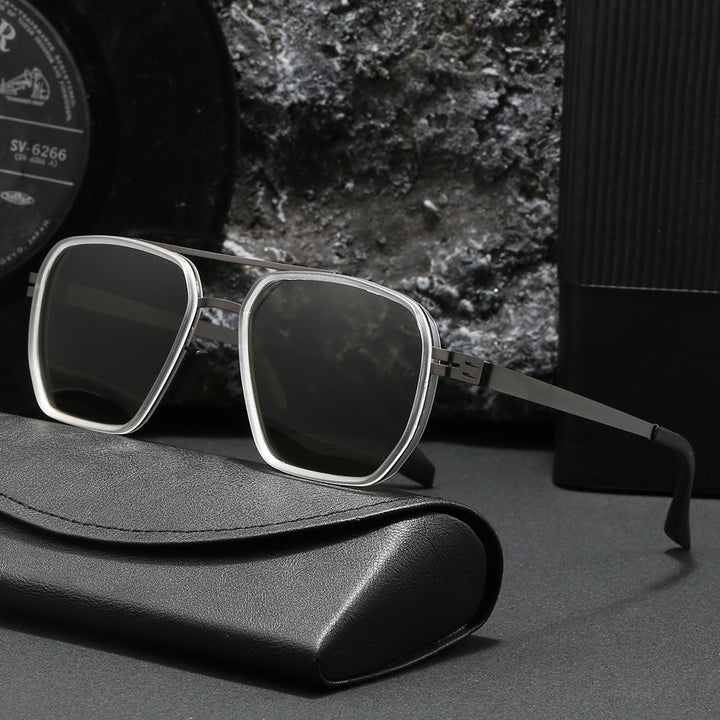 Damer moderne oversized firkantet solbrille Luvikno