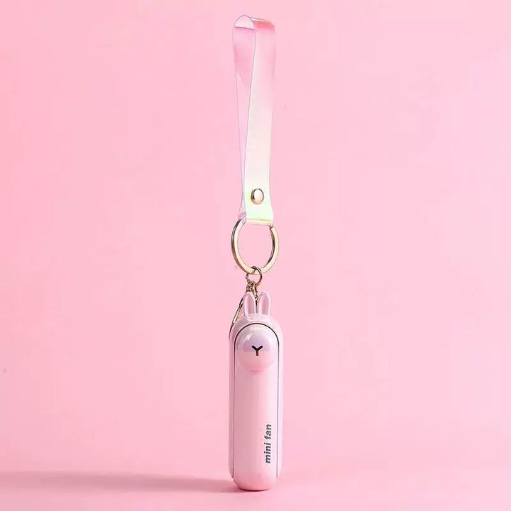 Unisex enhetsstørrelse oppladbar nøkkelring håndholdt mini-vifte med håndleddsstropp og ny art frosk charm Luvikno