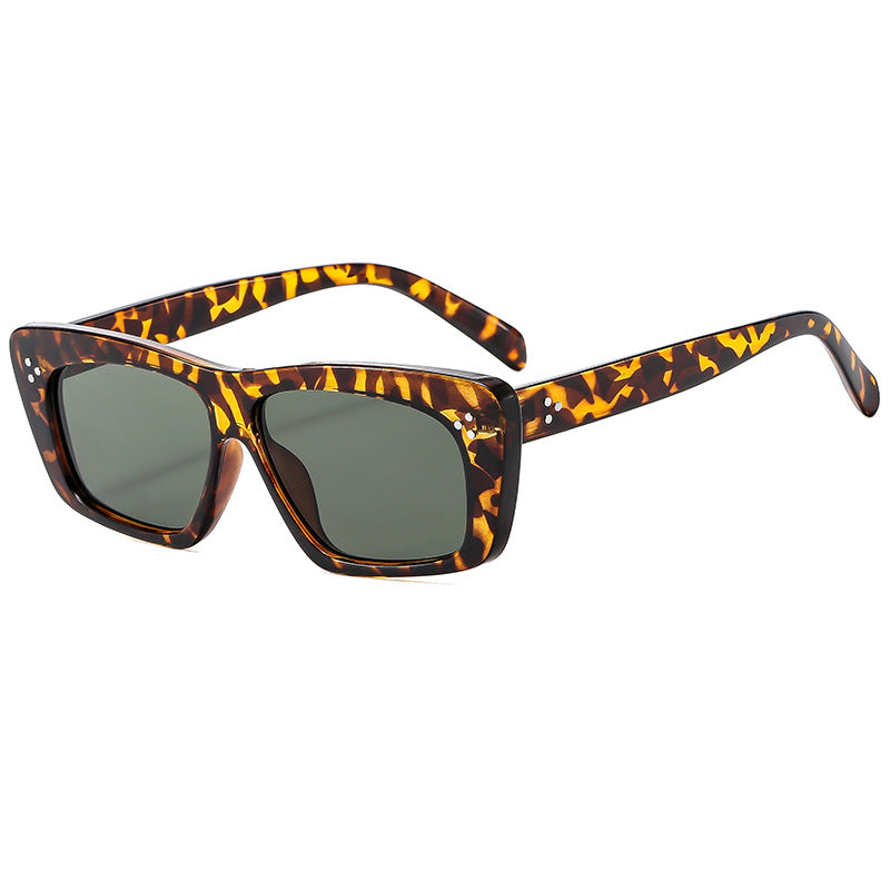 Dame kvadratisk solbrille med moderne design og polariserende linser Luvikno