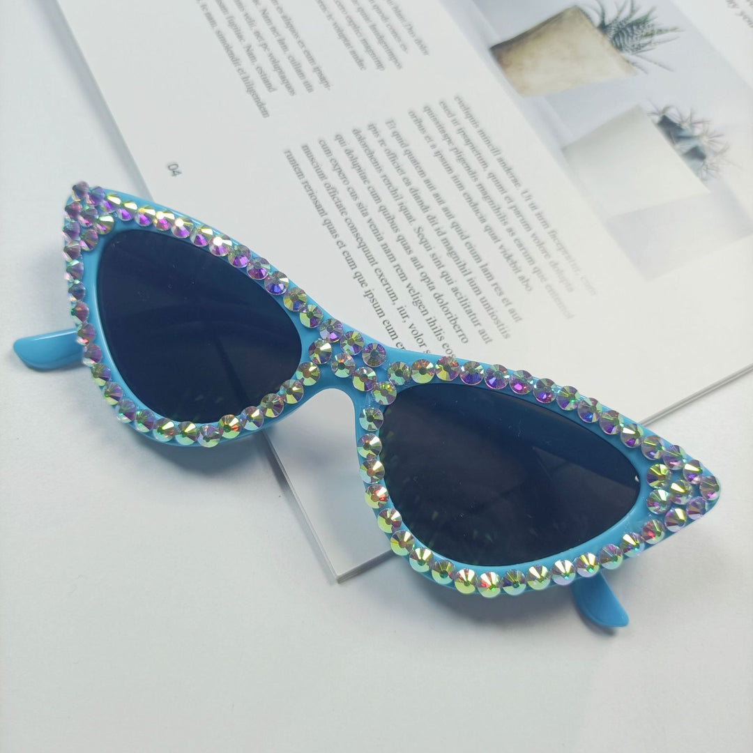 Dame Cat-Eye solbriller med glitrende krystallpynt Luvikno