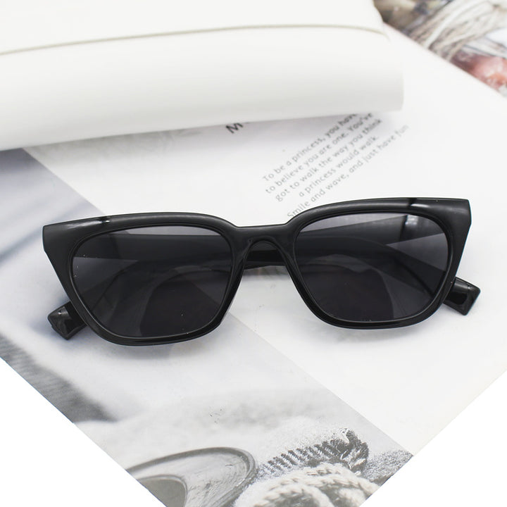 Damer geometrisk designer solbrille i moderne stil Luvikno